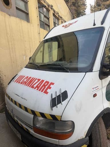 Renault Master 2002  2200 cm³