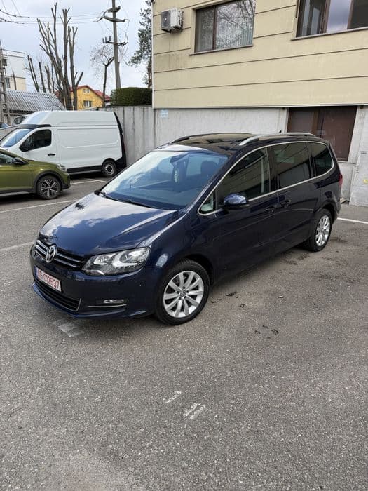 Volkswagen Sharan Highline 2.0 TDI 177 CP DSG — 2015, 7 locuri