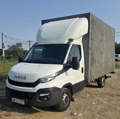 Iveco Daily 3.5T (An 2017) – Motor 2.3 145 CP (Fără AdBlue) | Prelată 8 Europeleți + Lift 1T | Foarte întreținută