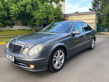 Mercedes-Benz E-Class E220 CDI Avantgarde 2006 | Cutie Automată | Proprietar (Fiscal pe loc) | Stare Impecabilă | București