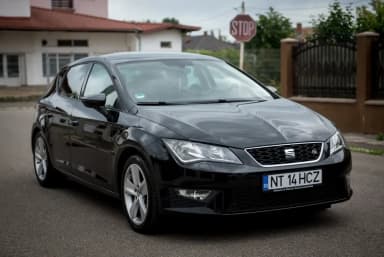 SEAT Leon FR 2017 • 2.0 TDI 150CP • Euro 6 • Vopsea Originală • CarPlay • Încălzire • Jante R17