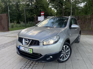 Nissan Qashqai 2.0 dCi 4×4 automat Tekna – 2012