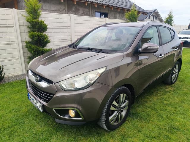 Hyundai ix35 2.0 Diesel 184 CP 4x4 Facelift 2014 Euro 5 – Piele, Încălzire Scaune/Banchetă, Cameră Retur