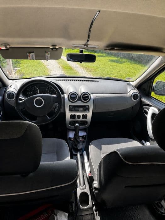 Dacia Logan MCV Facelift BlackLine 1.6 MPI GPL 7 locuri 2012