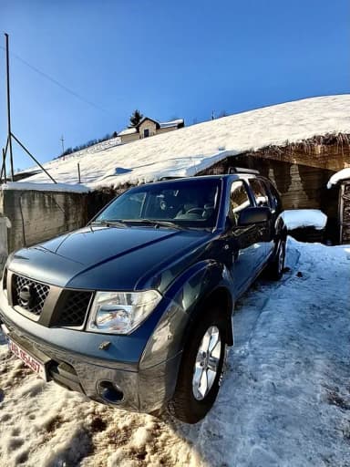 Nissan Pathfinder 2.5 Diesel 4x4 Automat | 7 Locuri | 185.000 km | Off-Road
