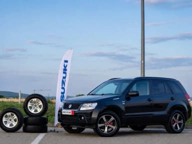 Suzuki Grand Vitara Executive 2008 | 1.9 DDIS 129 CP | 4x4 cu Reductor | Piele, Trapă, Xenon, Navi | Istoric Verificabil | Rate