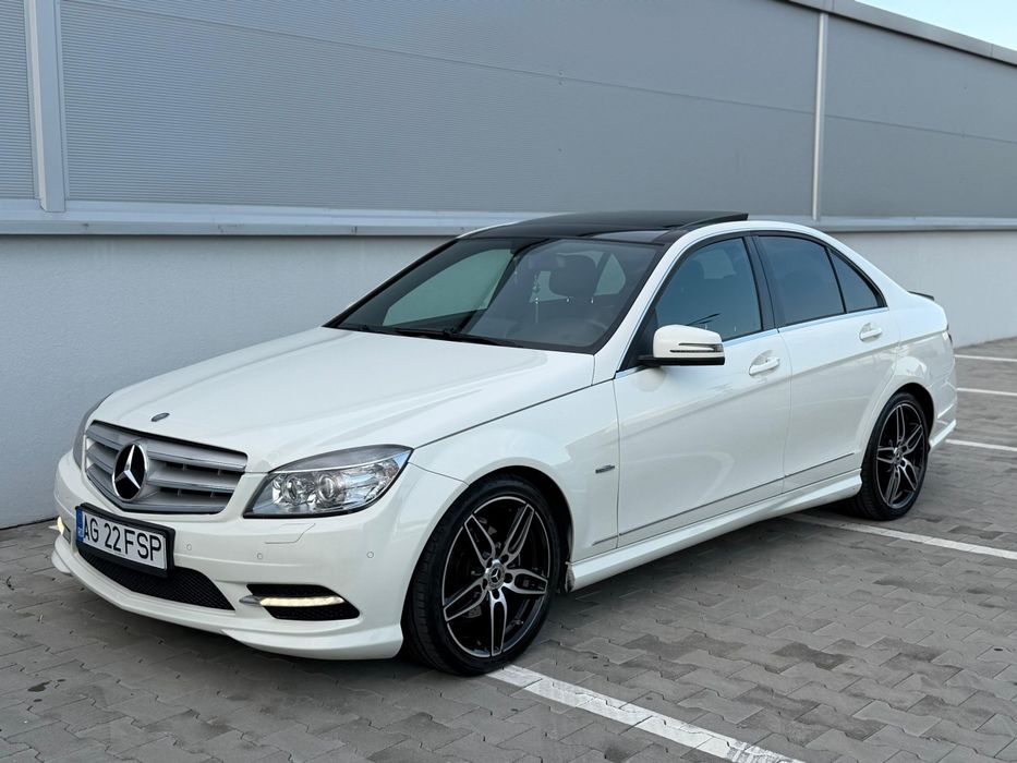 Mercedes-Benz C 220 Pachet AMG de fabrică 2011 Euro 5 – 170 CP, Cutie Automată 5G-Tronic, Panoramic, Jante R18 - Imagine 2