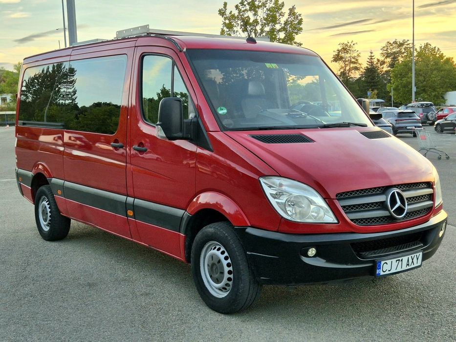 Mercedes-Benz Sprinter 316 CDI 8+1 Locuri – An 2013 – Fost Camper / Panouri Solare – Investiții Recente - Imagine 2