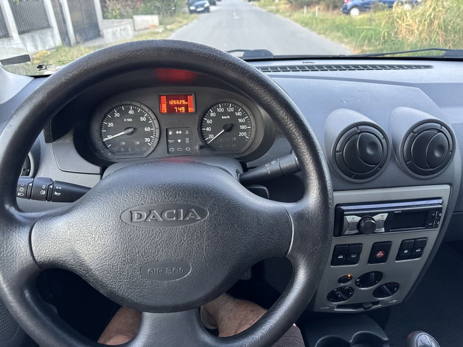 Dacia Logan MCV 2010 Benzină 1.4L Manuală - Imagine 7