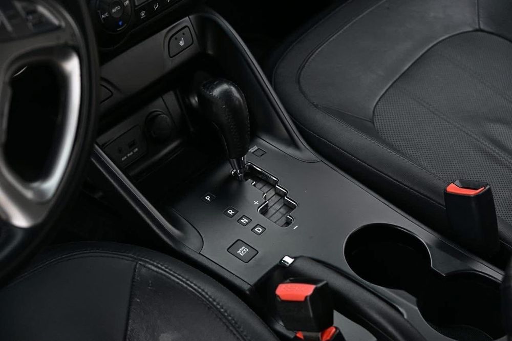 Vând Hyundai ix35 - Imagine 6
