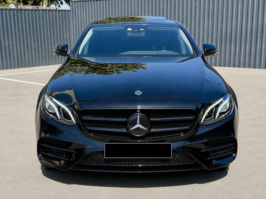 Mercedes-Benz E 220d Pachet AMG 194 CP, An 2017, 150.000 km, Garanție 12 luni - Imagine 3