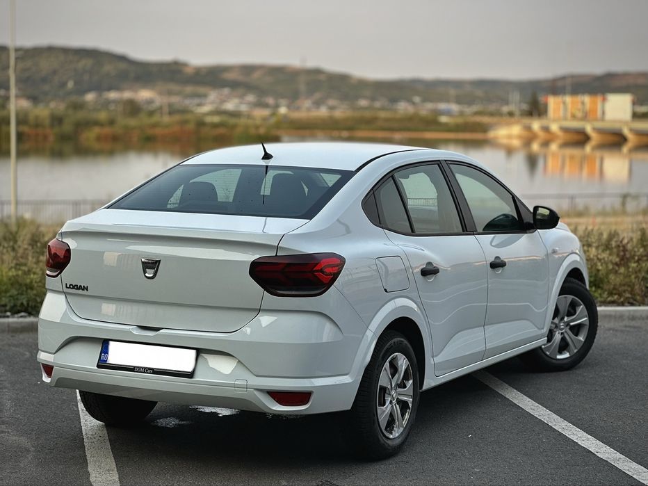 Dacia Logan – An 2022 – 89.000 km – 0.9 GPL + Benzină – 10.500 € Negociabil - Imagine 3