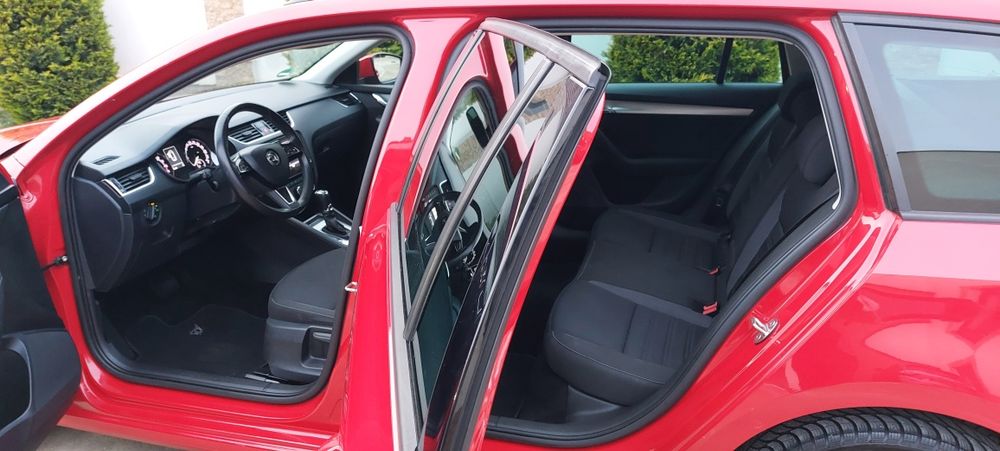 Skoda Octavia 1.6 TDI 2019/2020 – 116 CP, Cutie Automată DSG 6+1, Unic Proprietar, Înmatriculată RO, Livrare Gratuită - Imagine 4