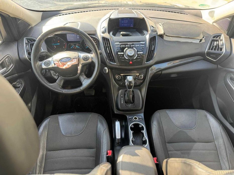 Ford Kuga 2 2.0 TDCi 4x4 Automată 163 CP, An 2013, Euro 5, Avariat Ușor Față - Imagine 8
