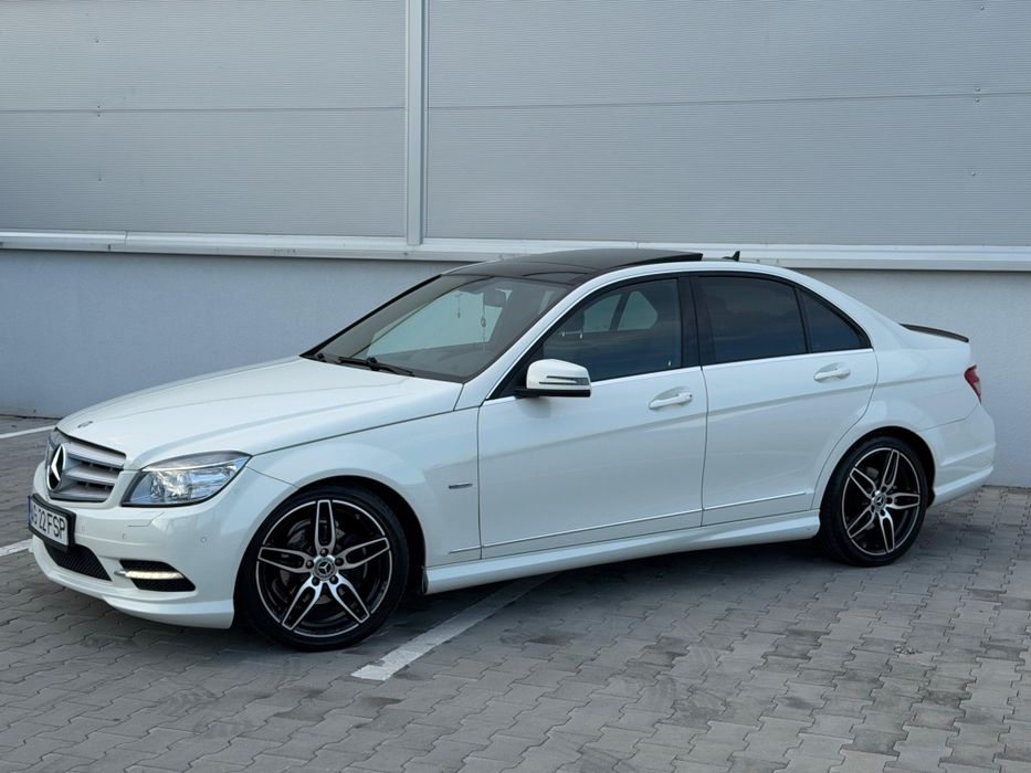 Mercedes-Benz C 220 Pachet AMG de fabrică 2011 Euro 5 – 170 CP, Cutie Automată 5G-Tronic, Panoramic, Jante R18 - Imagine 3