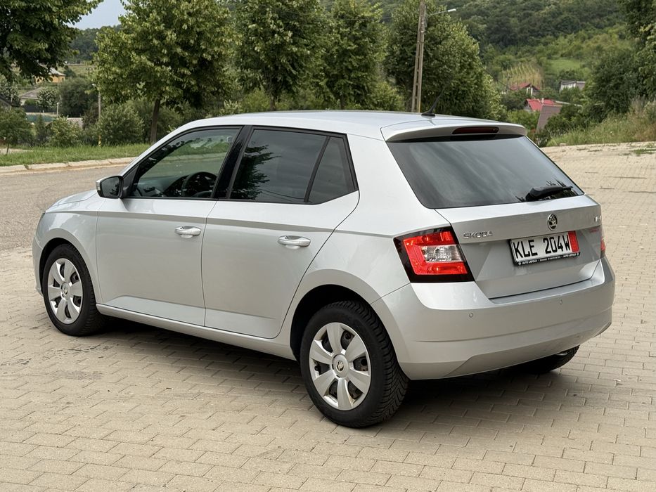 Skoda Fabia 1.0 Benzină 75 CP Highline – An 2015 – 169.000 km – Distribuție pe Curea – Navigație / Full Link - Imagine 4