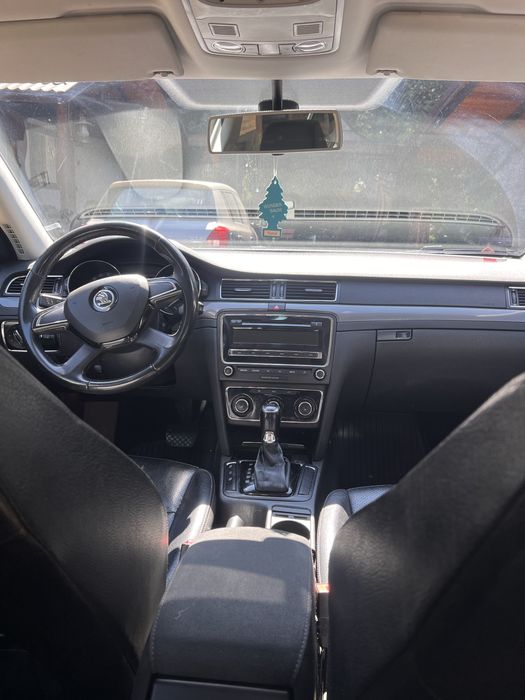 Skoda Superb 2014 – 1.6 TDI – Automată – Foarte întreținută - Imagine 7