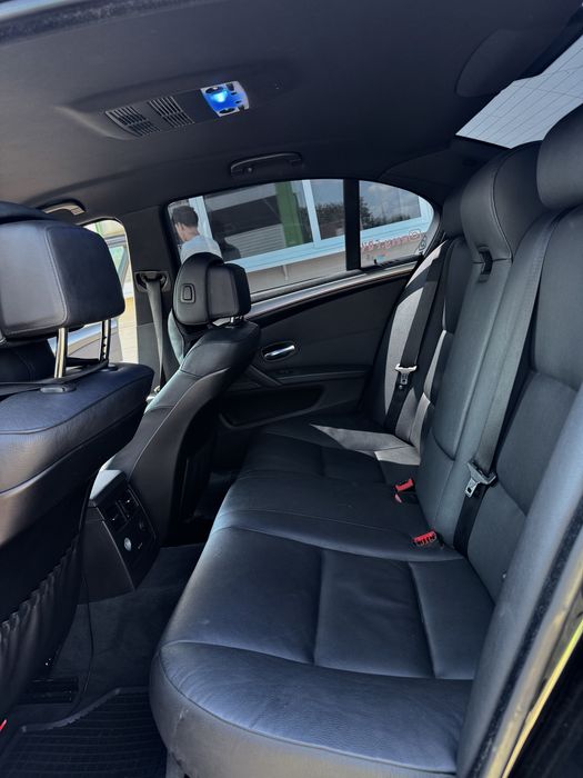 BMW Seria 5 520d E60 Facelift (LCI) – An 2009 – Pachet M Exterior / Interior – Automată – 279.000 km - Imagine 6