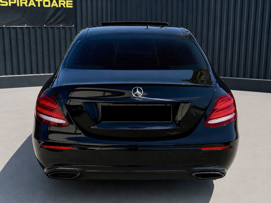Mercedes-Benz E 220d Pachet AMG 194 CP, An 2017, 150.000 km, Garanție 12 luni - Imagine 4