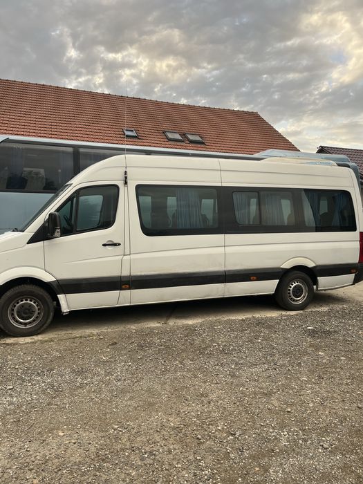 Volkswagen Crafter 2010 Diesel 2.5L Manuală - Imagine 2