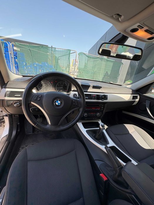 BMW Seria 3 E90 Facelift – 2.0 Benzină 143 CP (Aspirat) – Manuală 6 trepte – Investiții Majore Recente - Imagine 7