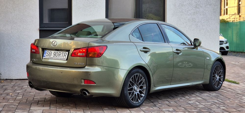 Lexus IS 250 (2008) – 2.5 Benzină V6, 208 CP, 93.000 km - Imagine 4
