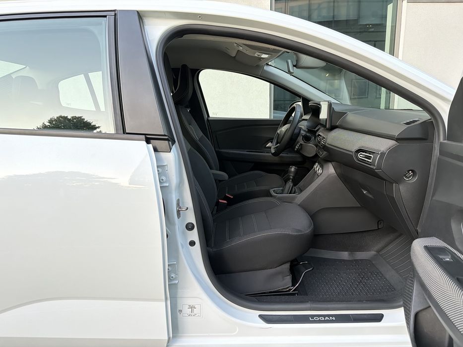 Dacia Logan 2023 1.0 TCE 90 CP doar cu 38.000 Km absolut reali Unic Propietar! - Imagine 7