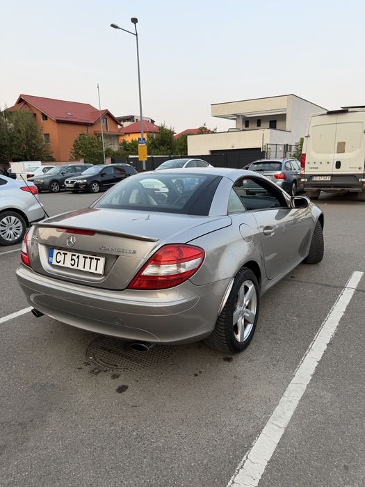 Mercedes-Benz SLK 200 Kompressor (R171) – An 2005, 163 CP, 188.000 km, Interior Piele Roșie, Airscarf, Senzori Parcare, Investiții recente (Vândut pentru "fun car" nou) - Imagine 2