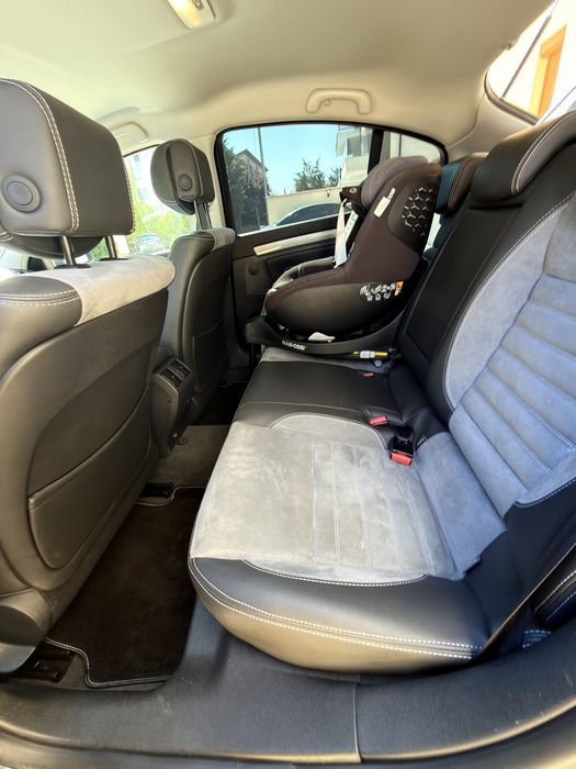 Renault Laguna 3 GT Line 4Control (2012) | 2.0 dCi 173 CP | Cutie automată | Piele/Alcantara & Scaune cu memorii - Imagine 7