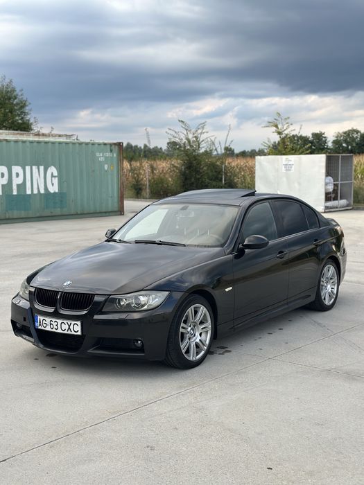 BMW E90 320d M Pachet 2008 – 177 CP, Navigație Mare, Trapă, Scaune Alcantara, Două Seturi de Jante - Imagine 2
