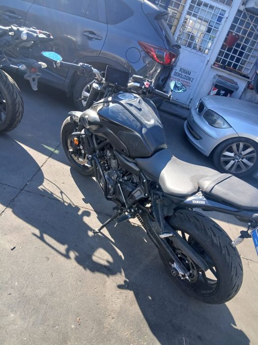 Yamaha MT-07 / MT – An 2021 – Pentru piese (avariată față) – 3.200 € - Imagine 3