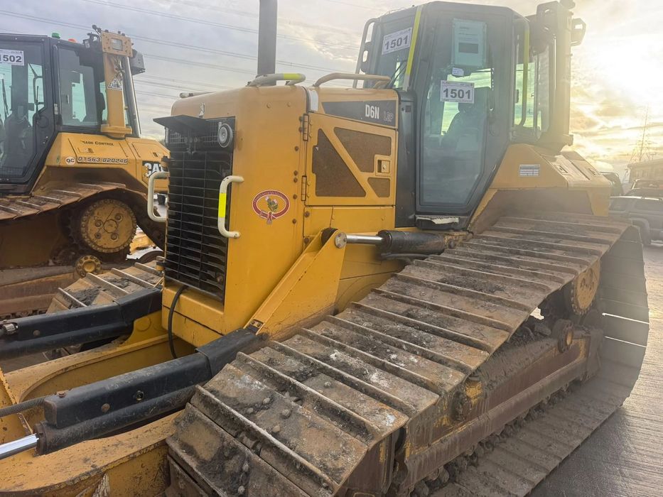 Caterpillar 2016
