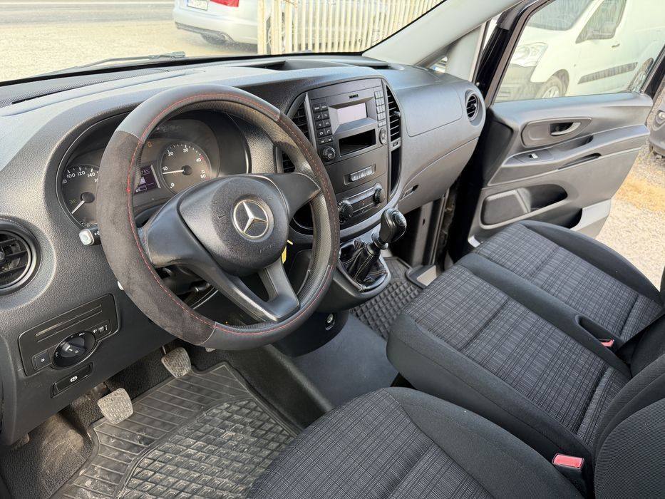 Mercedes-Benz Vito Autoutilitară Extra Long 2.2 CDI 136 CP, An 2017, Euro 6, TVA Deductibil, Rate - Imagine 5