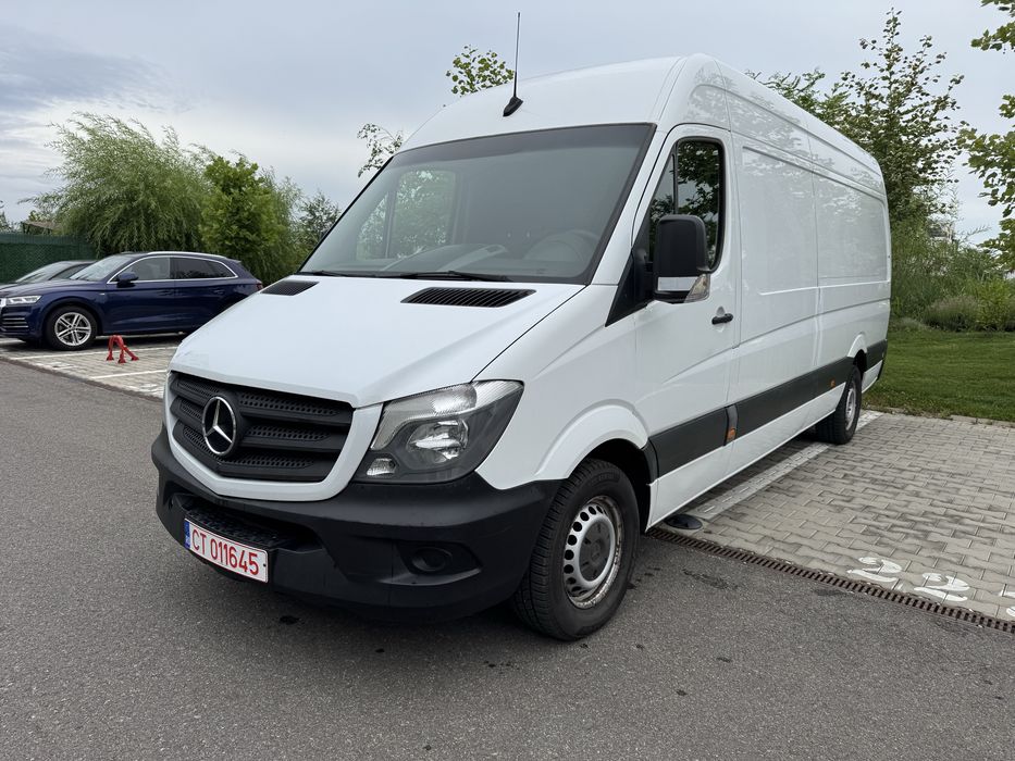Mercedes-Benz – An 2018 – 2.2 l / 136 CP – 315.000 km – Euro 6
