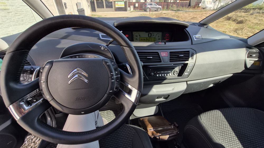 Citroen C4 Picasso Automată 1.6 THP 156 CP, An 2011, 170.000 km, Revizuită complet - Imagine 6