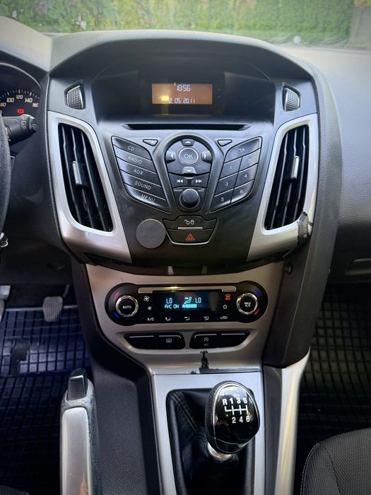 Ford Focus Kombi 1.6 TDCi 116 CP, An 2011, Euro 5, Proprietar România - Imagine 7
