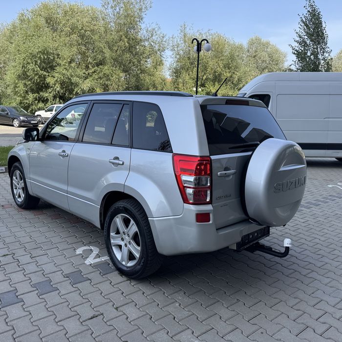 Suzuki Grand Vitara 1.9 DDiS 130 CP 4x4 – 2006-2011 Model, Climatronic, Scaune Încălzite - Imagine 4