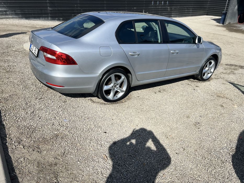 Skoda Superb 2014 – 1.6 TDI – Automată – Foarte întreținută - Imagine 6