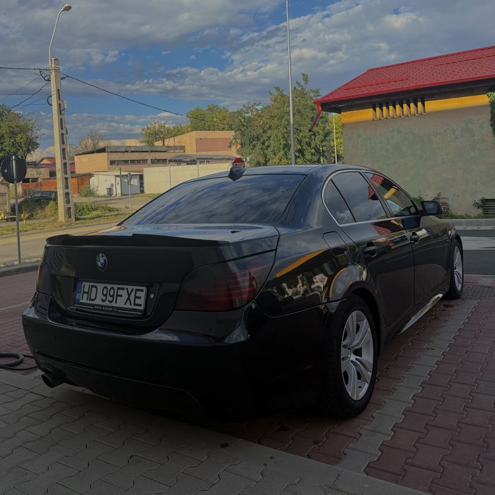 BMW Seria 5 520d E60 Facelift (LCI) – An 2009 – Pachet M Exterior / Interior – Automată – 279.000 km - Imagine 4
