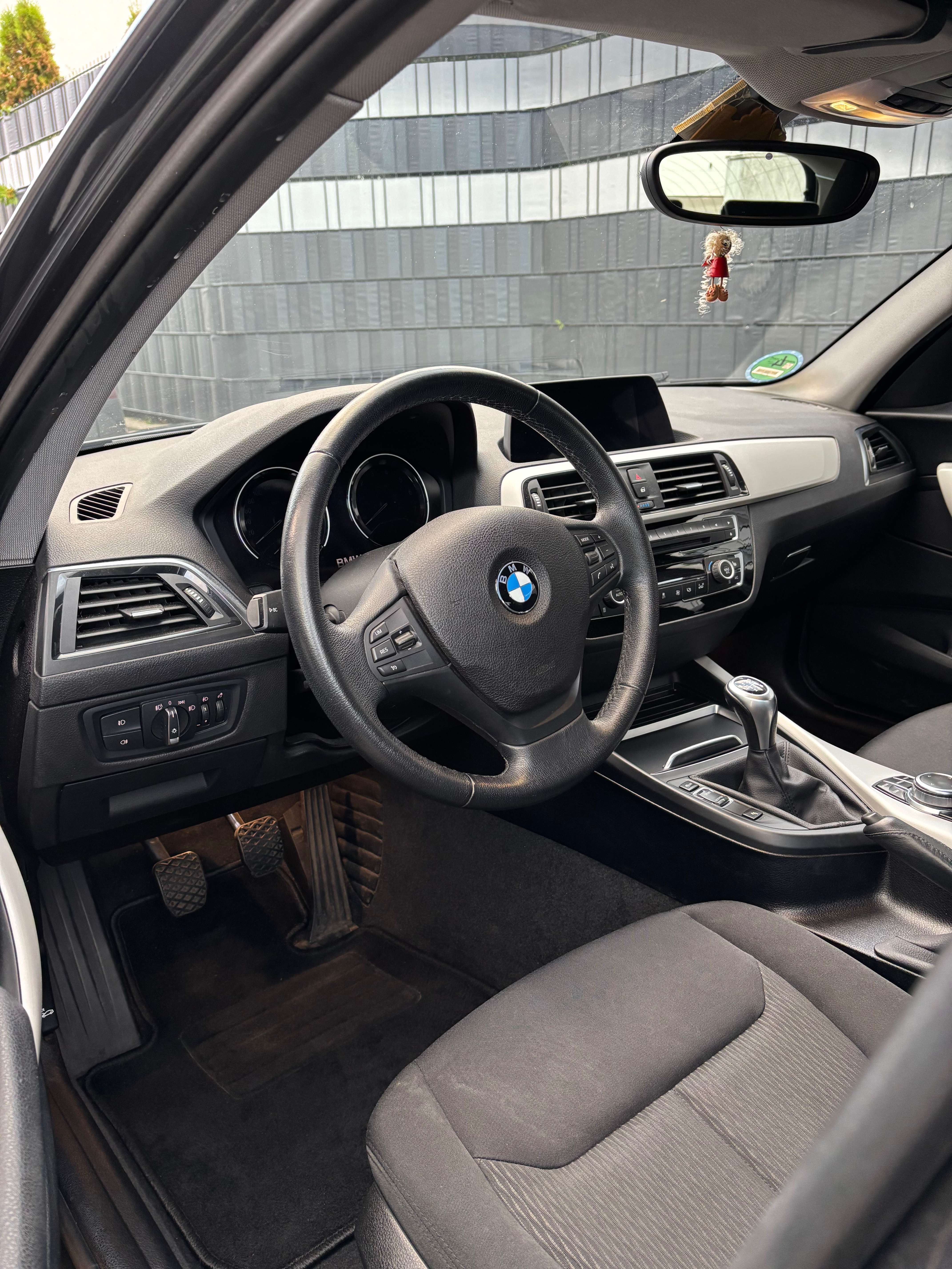 BMW 116 Advantage – An 2018 (Septembrie) – 77.200 km – 109 CP Benzină – Garanție EuroPlus - Imagine 7
