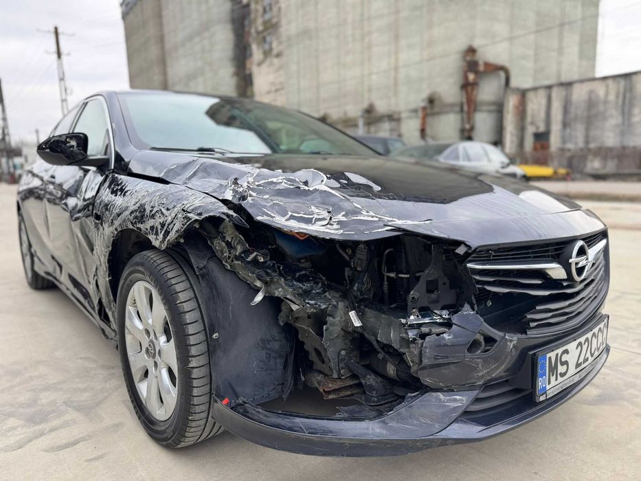 Opel Insignia B 2.0 CDTI OPC Line Automată 170 CP, An 2018, Euro 6, Avariat Ușor Dreapta Față - Imagine 3