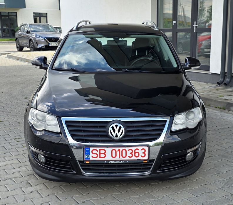 Volkswagen Passat 2007 – 2.0 TDI 170 CP, Cutie Manuală 6+1 Trepte, Interior Piele, Navigație Mare - Imagine 5
