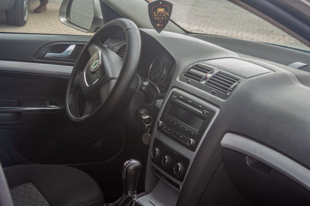 Skoda Octavia 1,6diesel 2010 - Imagine 5