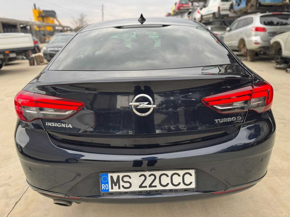 Opel Insignia B 2.0 CDTI OPC Line Automată 170 CP, An 2018, Euro 6, Avariat Ușor Dreapta Față - Imagine 6