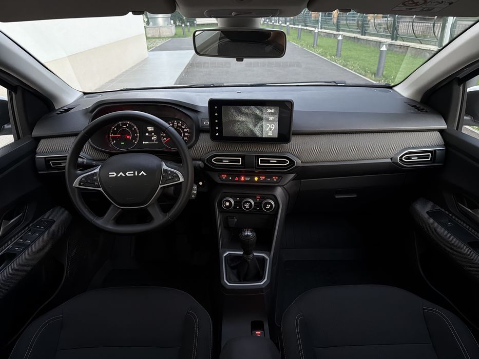 Dacia Logan 2023 1.0 TCE 90 CP doar cu 38.000 Km absolut reali Unic Propietar! - Imagine 6