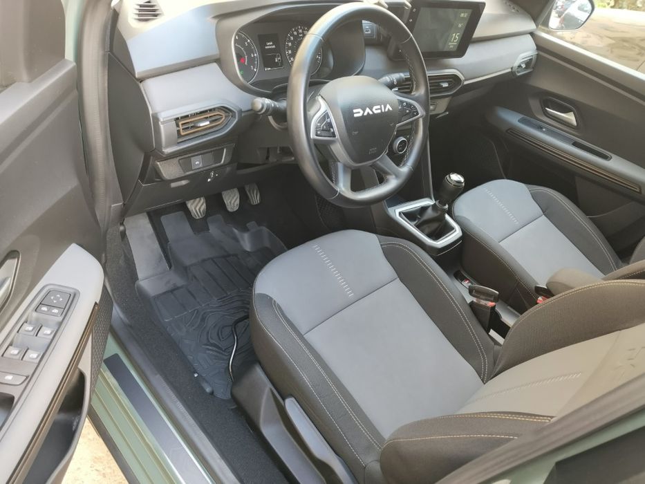 Dacia Sandero Stepway Extreme ECO-G 100 – An 2024 – 57.700 km – Garanție Producător – Stare Impecabilă - Imagine 6