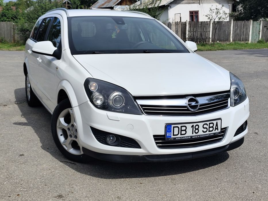Opel Astra 2011 Diesel 1.7L Manuală - Imagine 8