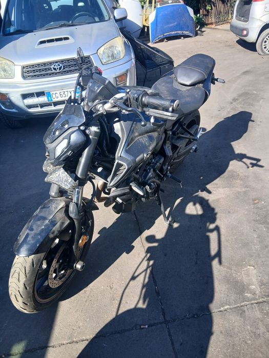 Yamaha MT-07 / MT – An 2021 – Pentru piese (avariată față) – 3.200 € - Imagine 2