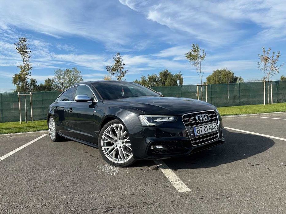 Audi A5 / (Pachet 3x S-Line) | Serie WAUZZZ8T3CA060057 | Interior Piele Cognac & Plafon Negru | Jante R19