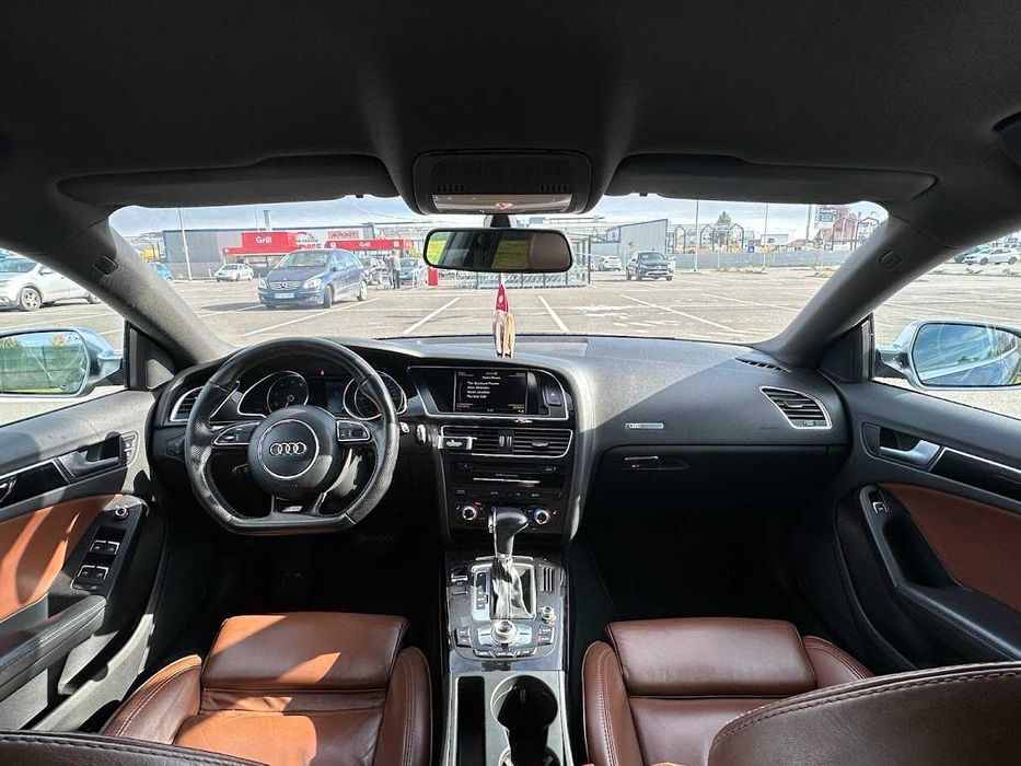 Audi A5 / (Pachet 3x S-Line) | Serie WAUZZZ8T3CA060057 | Interior Piele Cognac & Plafon Negru | Jante R19 - Imagine 7